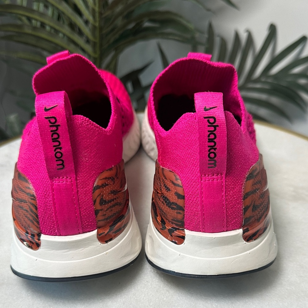 Nike React Phantom Run Flyknit 2 Women's Pink Prime Zebra Slip-On Shoes size 10 - Picture 6 of 8